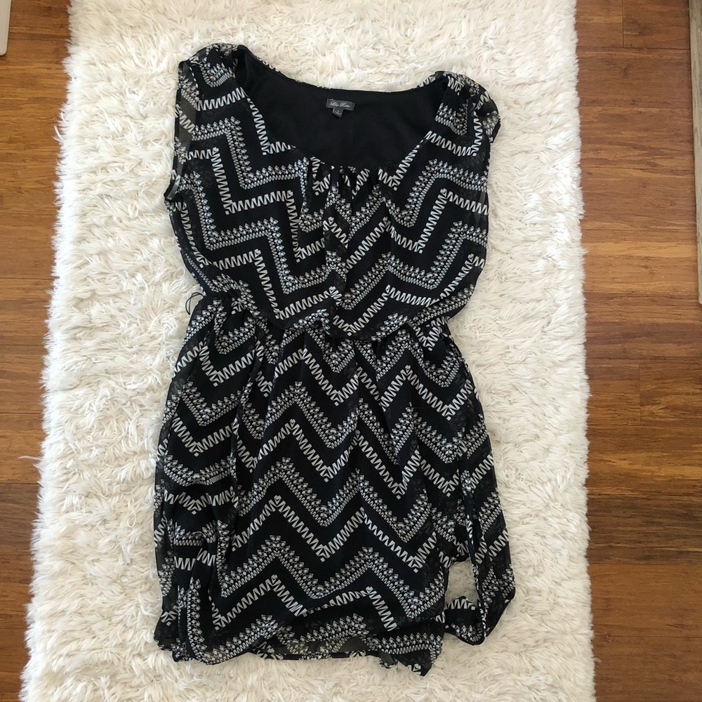 Lily Rose Black and White Dress with Geometric Pattern